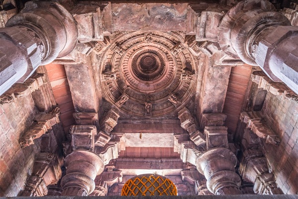 Unique Temple Ceiling